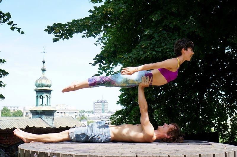 AcroYoga – coś więcej niż trening