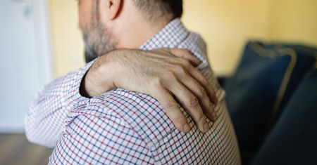 Miał tylko jeden objawu. Rak trzustki dał już przerzuty do wątroby i kości