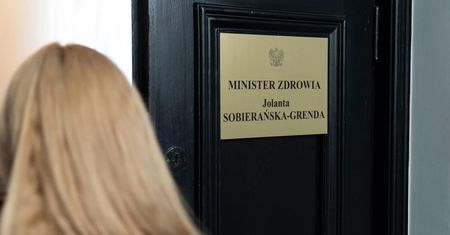 Minister zdrowia żegna współpracowników. "Stawiam swoje doświadczenie i wiedzę"