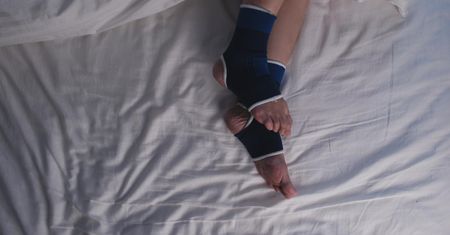 Nie tylko anemia. Niedobór żelaza przyczynia się też do RLS