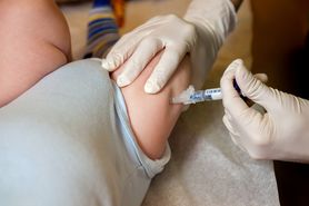 Szczepienie DTP – kalendarz szczepień, dawki i skutki uboczne