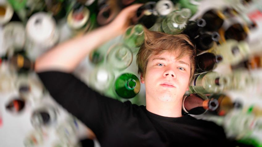 Jak rozmawiać z dzieckiem o alkoholu?