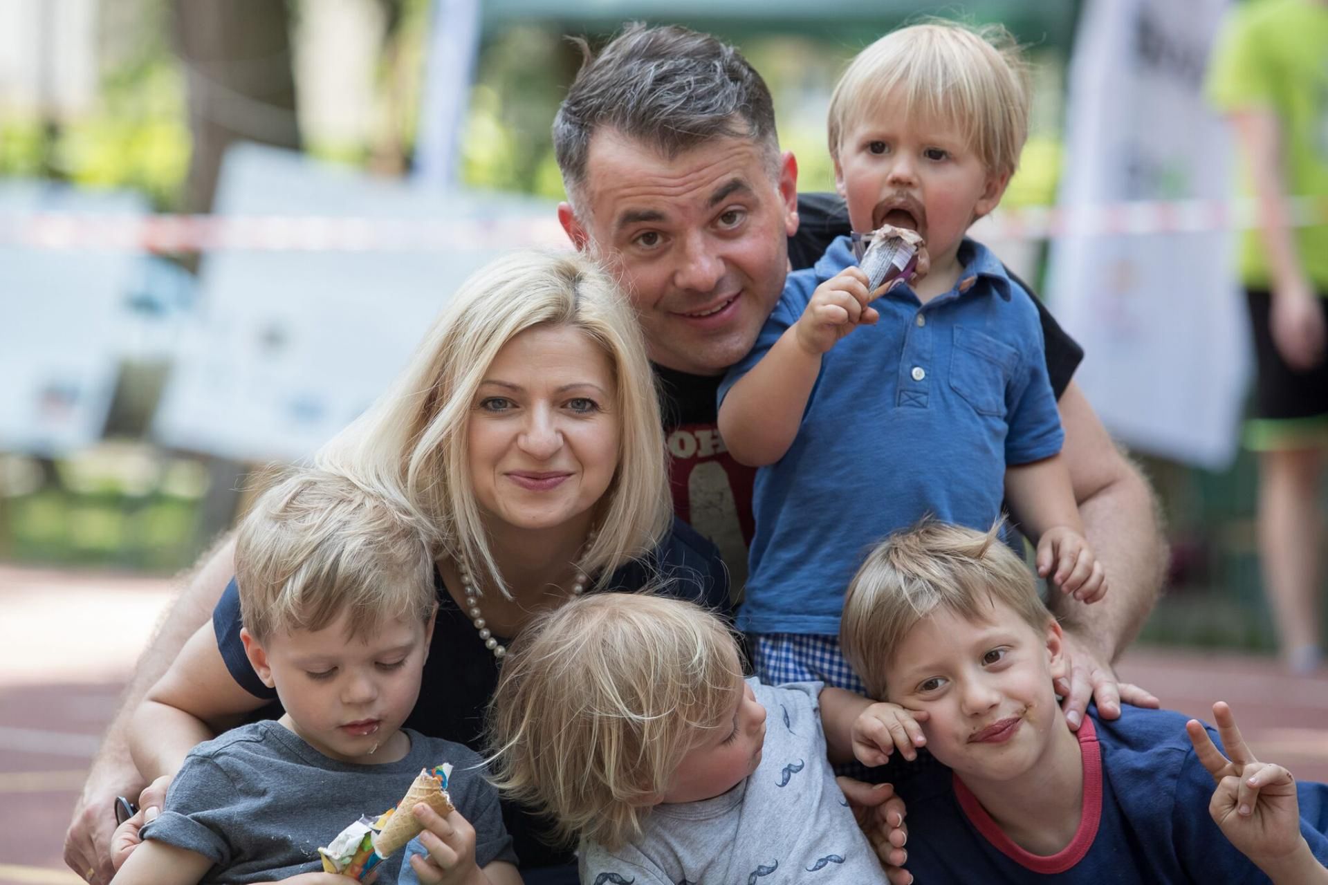 Józio ma 11 lat, Emil za chwilę skończy 7 lat, a bliźniaki Tytus i Wilhelm mają po 5 lat