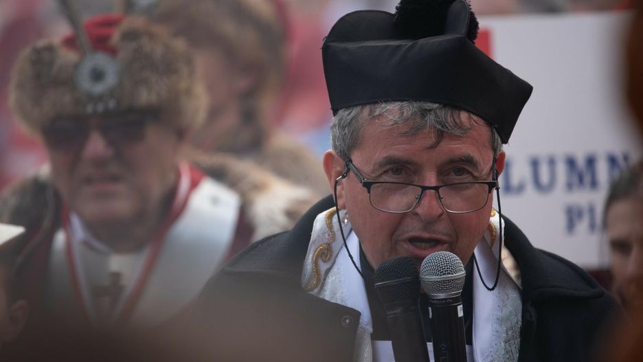 Nazywał dzieci z in vitro zwierzętami. Ksiądz Natanek znów przed sądem