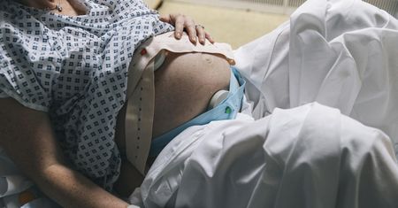 Podkarpacie. Chciała przerwać ciążę, dziecko przeżyło. 33-latka przed sądem