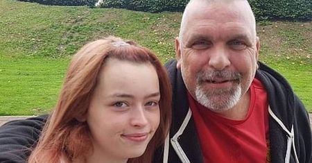 Mąż rzucił ją dla 16-letniej niani. Jest o 28 lat starszy od wybranki