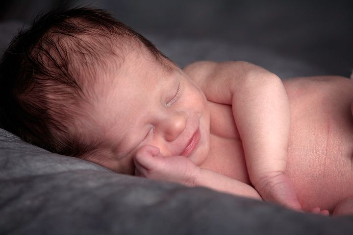 Pozycje do spania dla niemowląt