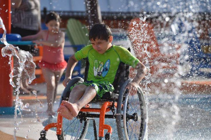Park wodny Wyspa Inspiracji Morgan opracował specjalne wózki inwalidzkie