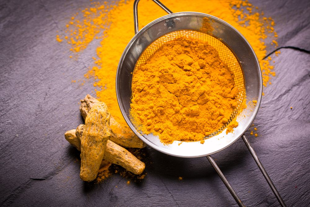 6 zaskakujących zastosowań kurkumy