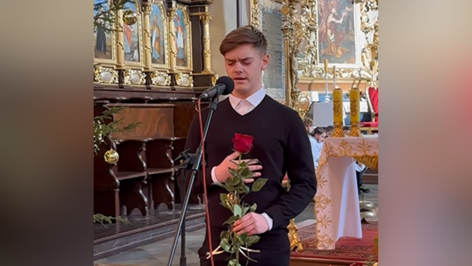 26 stycznia Krystian Leśnik wystąpił podczas niedzielnej mszy świętej w parafii św. Mateusza w Pułtusku