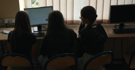 Twoje dziecko może być ofiarą, a ty nawet o tym nie wiesz. Ekspert ostrzega