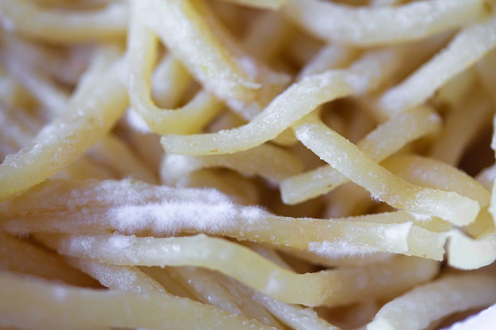 Kilka partii makaronów razowych firmy Makarony Polskie zostało wycofanych z obrotu 