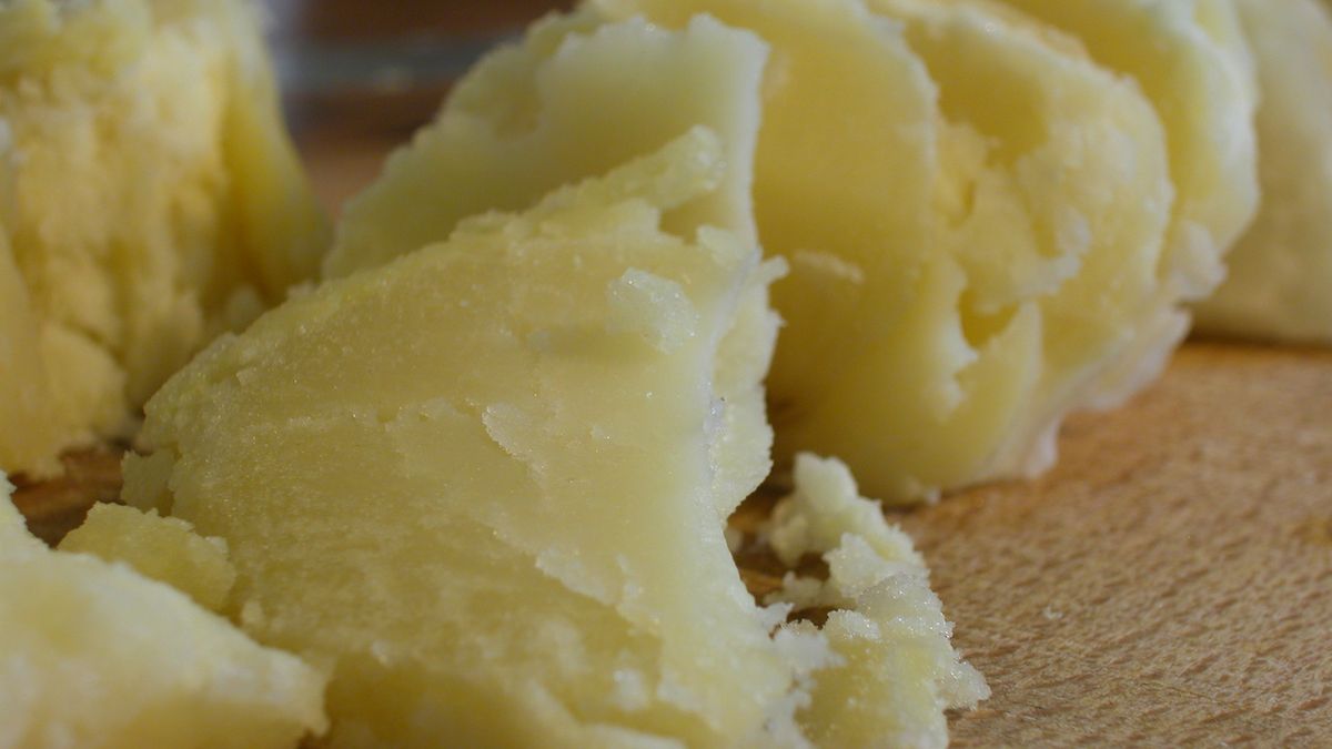 Prażucha to staropolskie danie z ugotowanych ziemniaków i mąki.