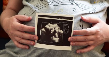 AI pomogła zajść w ciążę po 18 latach niepłodności. Przełomowy przypadek