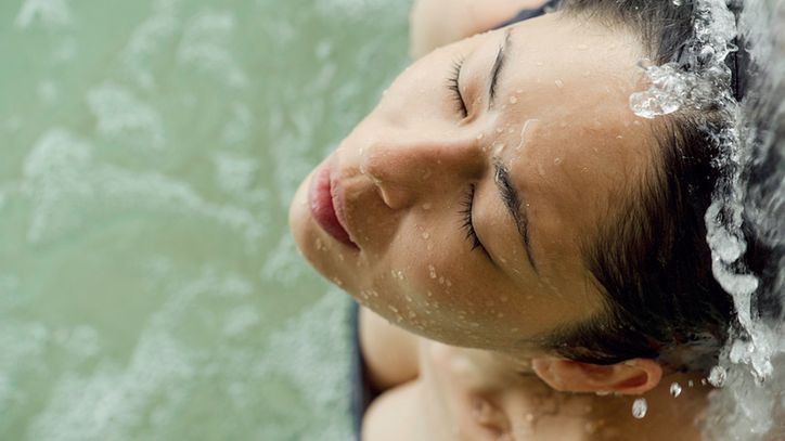 Balneologia to stosowanie wód mineralnych oraz borowiny w celach leczniczych.