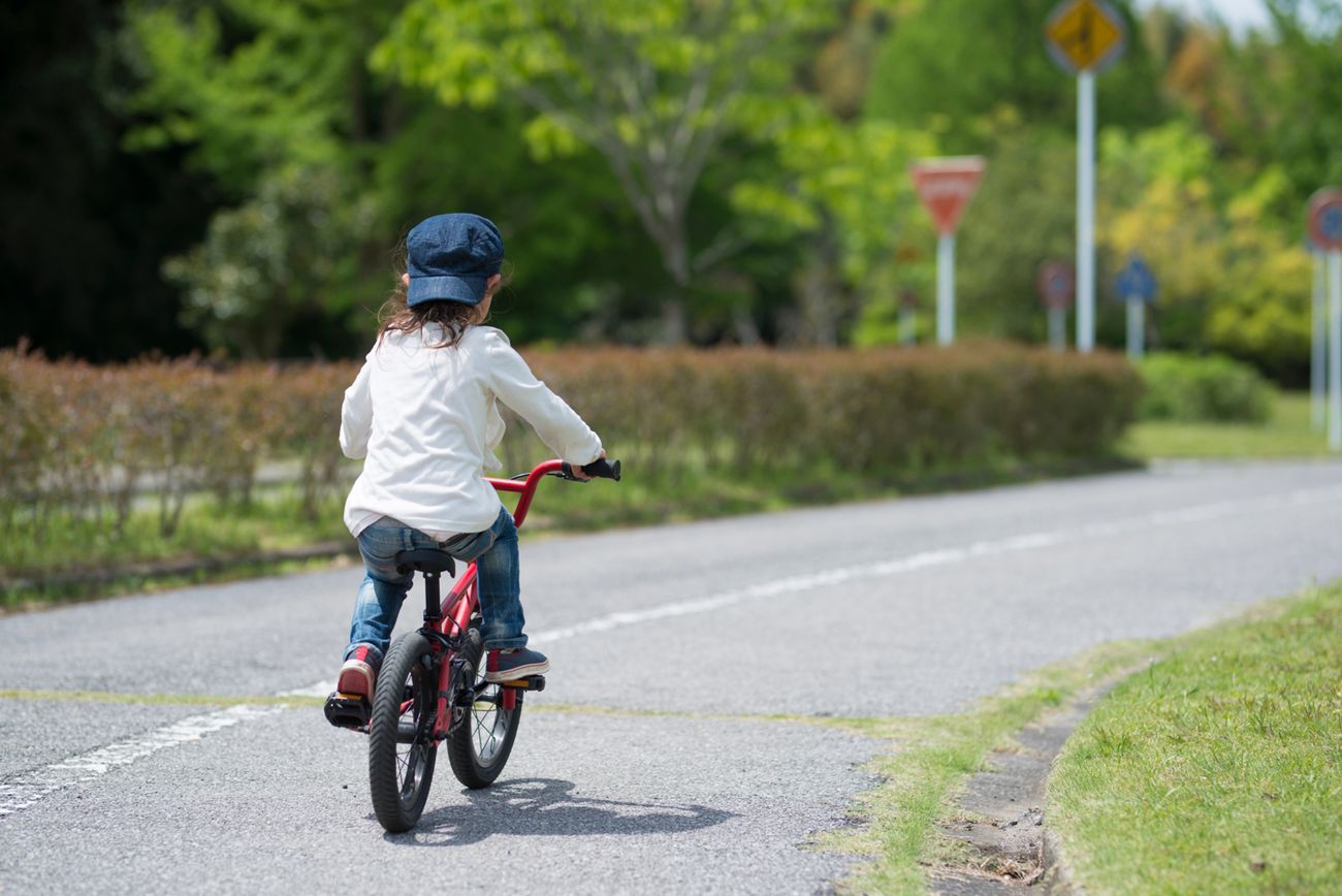 Do zaparć, które powodują ból brzucha może prowadzić niedostateczna aktywność fizyczna