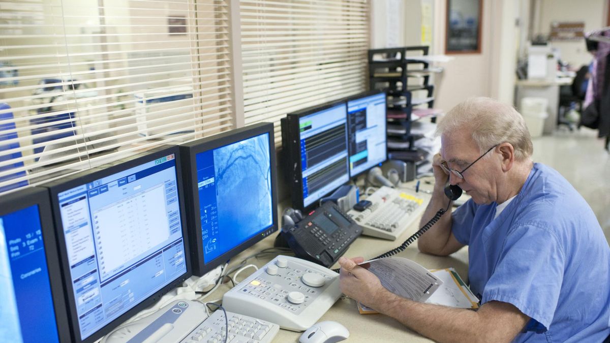 Ważna wiadomość dla Polaków. Mija termin ważności badań i szkoleń