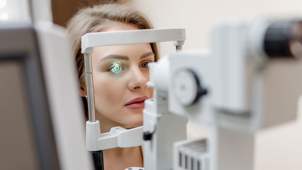 Badanie przedniego odcinka oka ma wysoką wartość diagnostyczną.