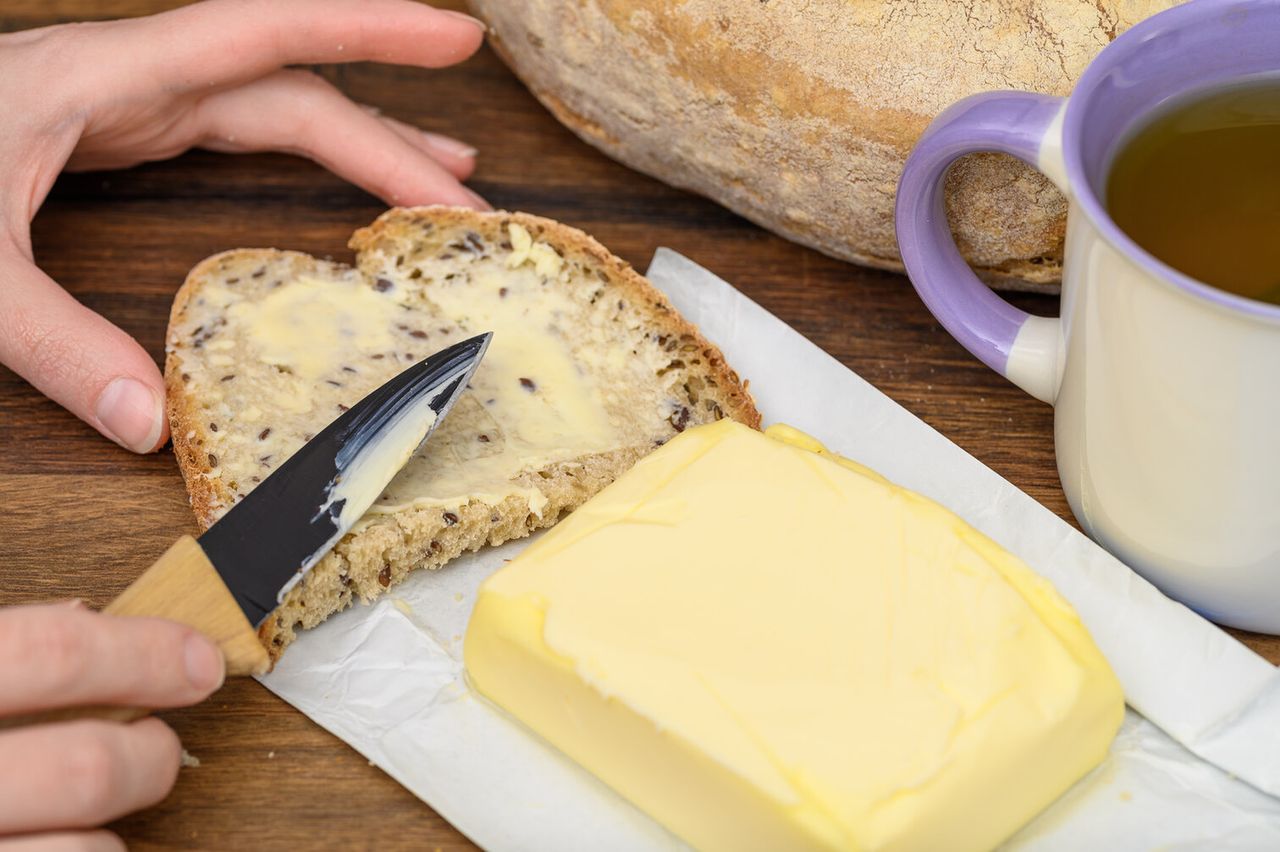 Co zamiast masła na kanapki? Dietetyczka podpowiada zamienniki
