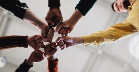 Socjoterapia. Na czym polega? Wskazania, cele, metody i zajęcia socjoterapeutyczne