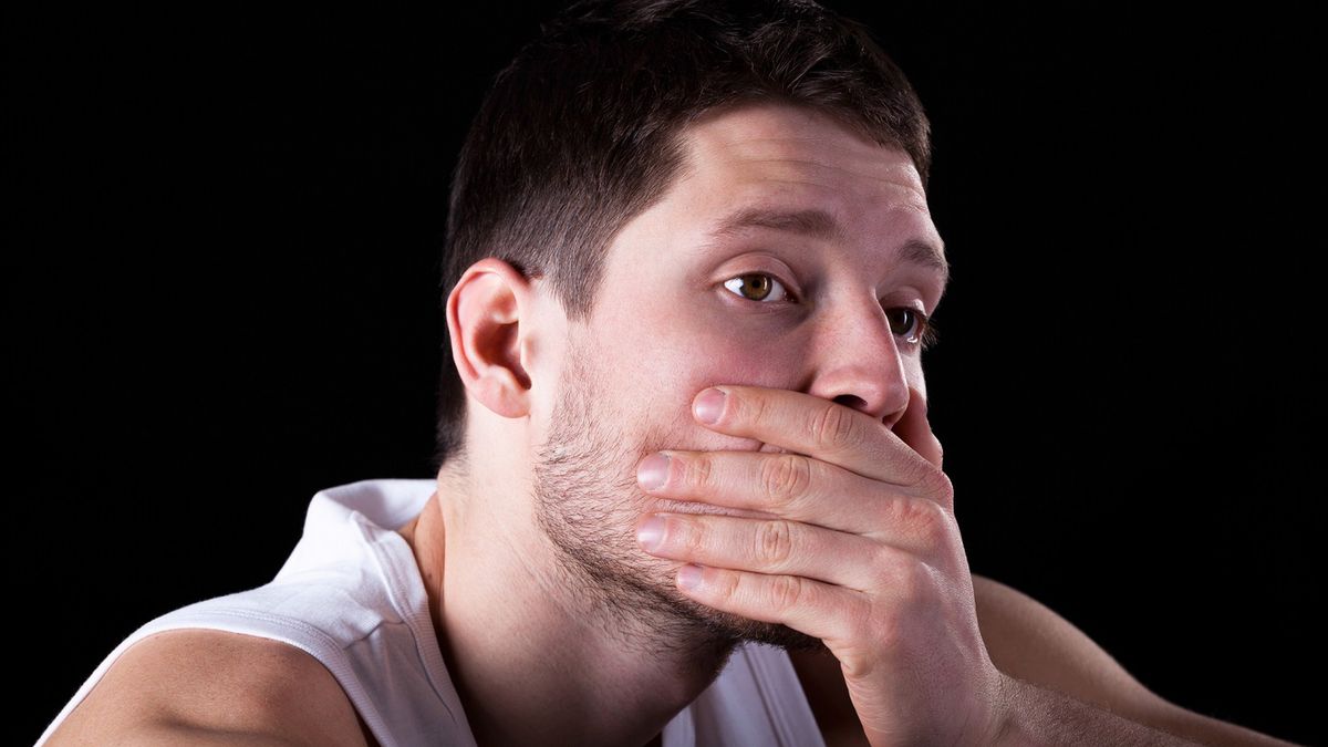 Zgaga trwa dłużej niż godzinę? Koniecznie skonsultuj się z lekarzem, to może być zakrzepica