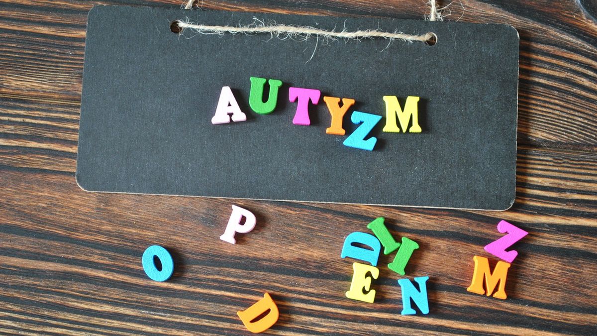 Autyzmu nie da się wyleczyć, ale im wcześniej podjęta terapia, tym lepsze efekty leczenia.