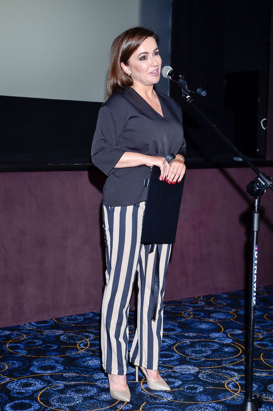 Beata Tadla na premierze filmu Banksterzy