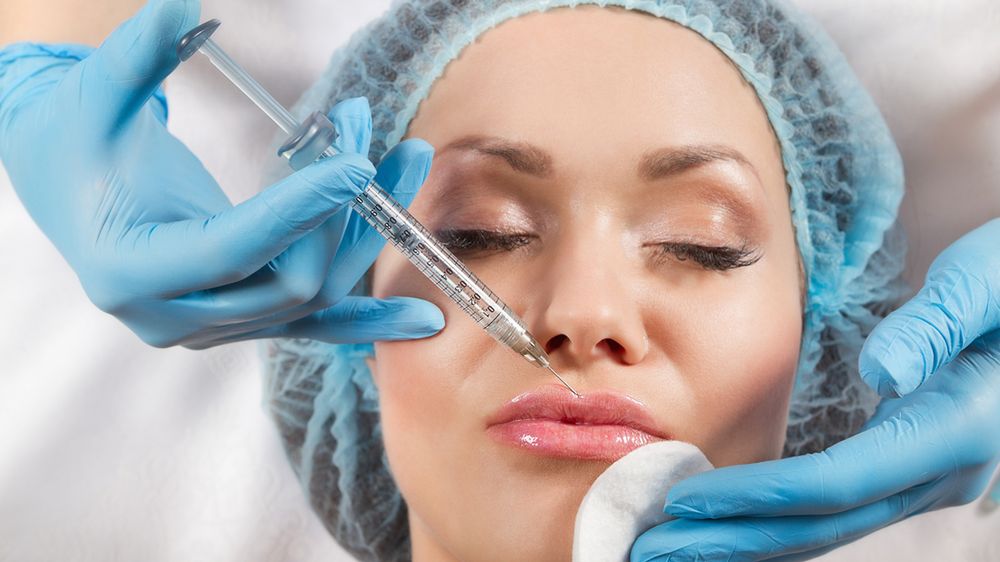 Metody powiększania ust są bardzo różne, tak nieinwazyjne, jak i inwazyjne.