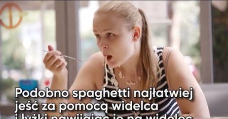 Jak najłatwiej jeść spaghetti? (WIDEO)