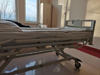 Szpital w Nowogardzie zawiesza dwa oddziały. Powodem brak lekarzy