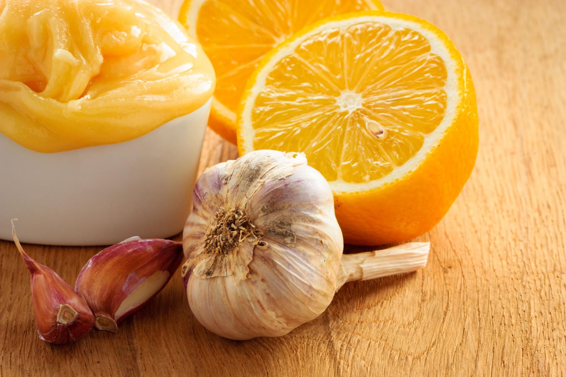 Mikstura z czosnku i miodu pomoże na każdą infekcję