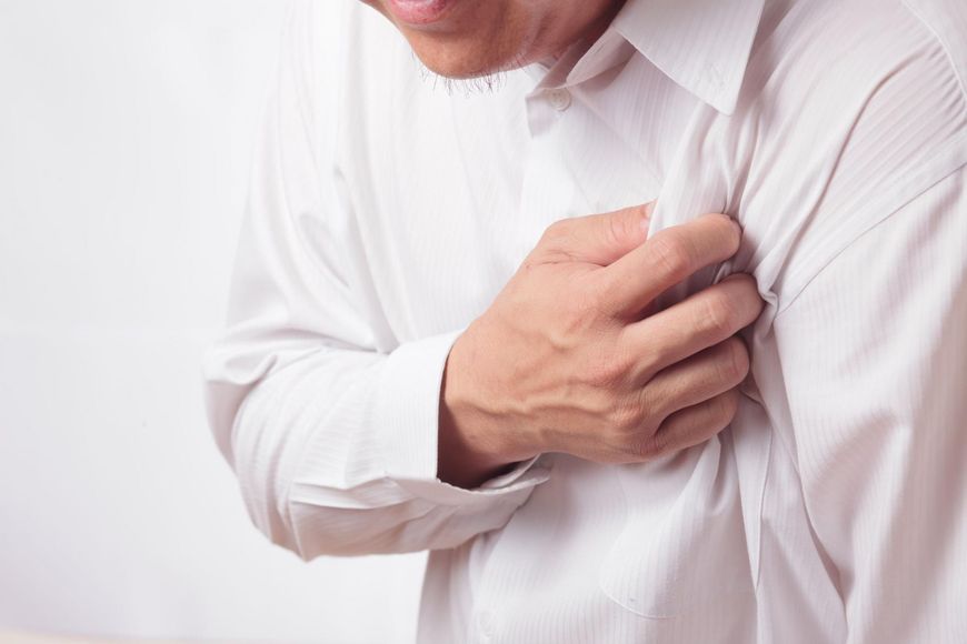 objawy choroby niedokrwiennej serca [123rf.com]