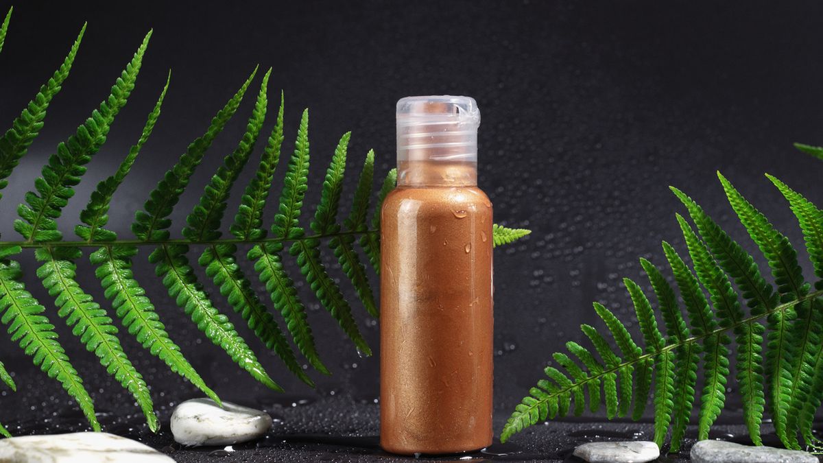 Samoopalacz do twarzy to alternatywa dla opalania na słońca lub solarium.