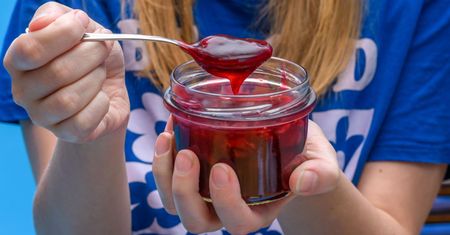Domowa przekąska, która działa zbawiennie na jelita. Jedz zamiast deseru