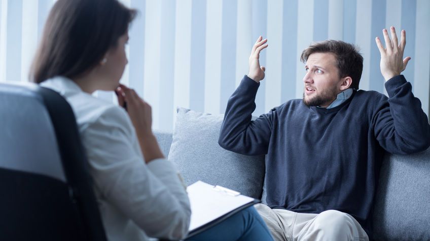  Jakie są pierwsze objawy schizofrenii 