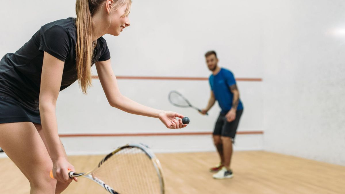 Jakie są zasady gry w squasha?