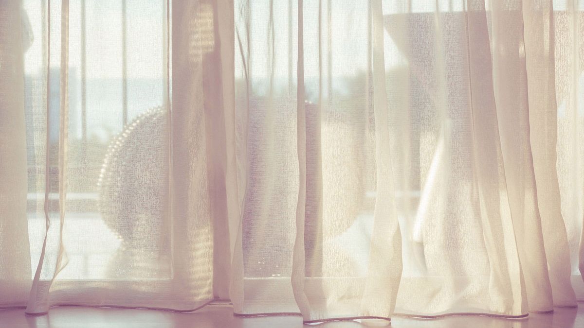 białe firanki