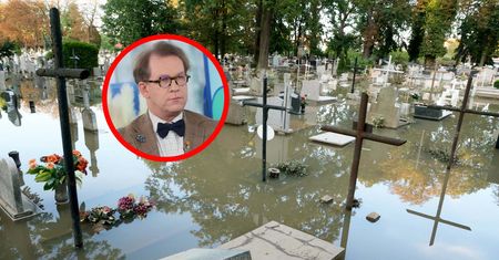 Powódź podmywa cmentarze i wypłukuje ścieki. "Stoją w niej po pas przez wiele godzin"