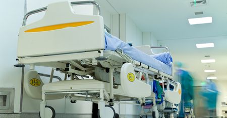 Pozycja Trendelenburga – kiedy się stosuje i w jakim celu?