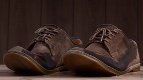 Przemoknięte buty – sposoby bezpiecznego suszenia (WIDEO)