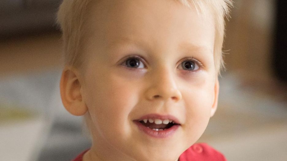 Stefcio cierpi na krytyczną stenozę aortalną i niewydolność lewej komory serca