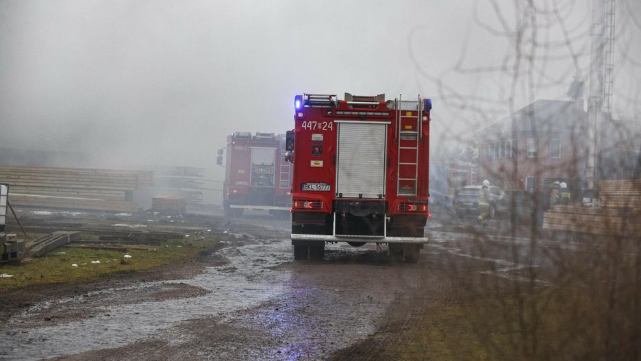 Uratował siostry z pożaru