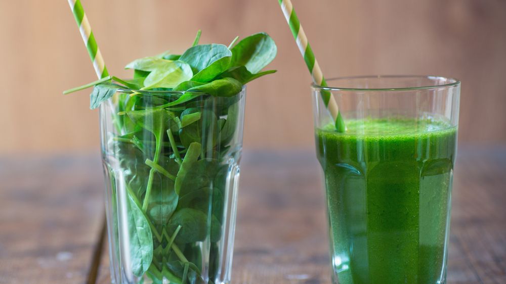5 powodów, by pić koktajl ze szpinakiem