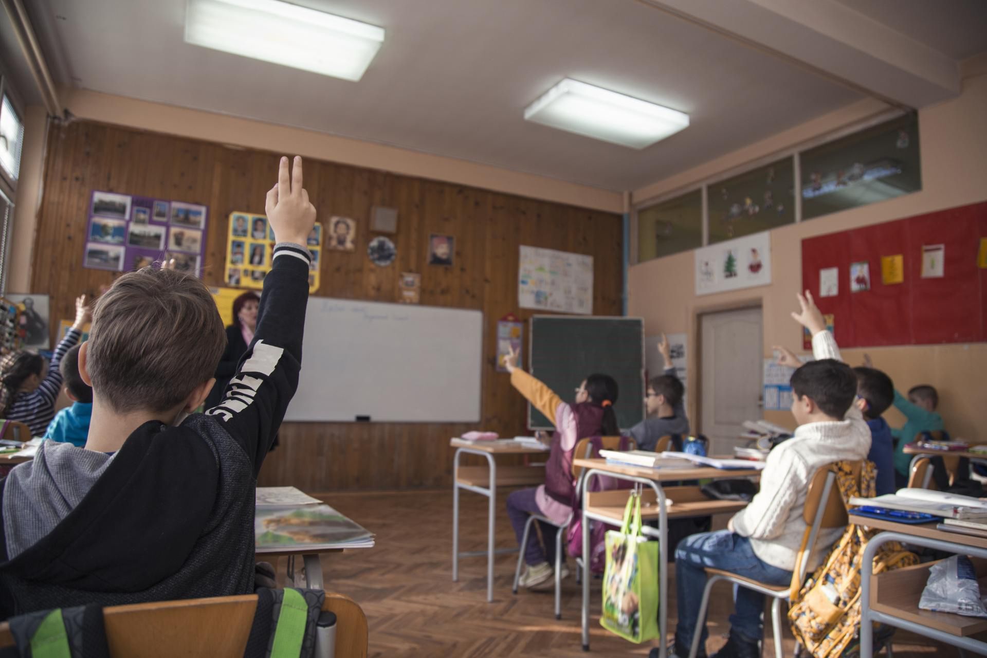 Ferie jesienne receptą na zmęczenie uczniów i wypalenie zawodowe nauczycieli?