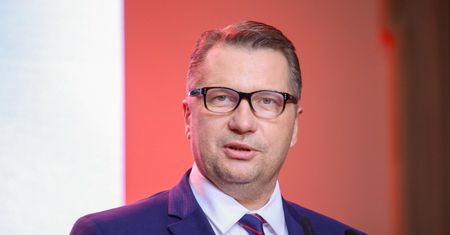 Czarnek nie gryzł się w język. "Kupisz sobie pigułeczkę antyaborcyjną"