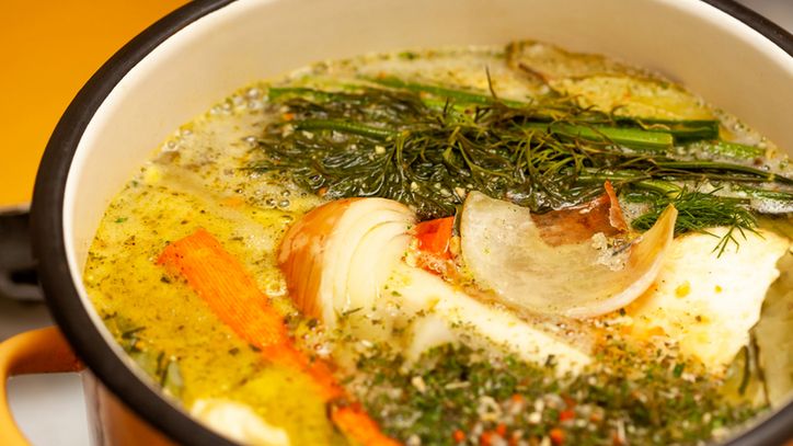 Zawiera toksyczne związki. Nie powinna lądować w rosole