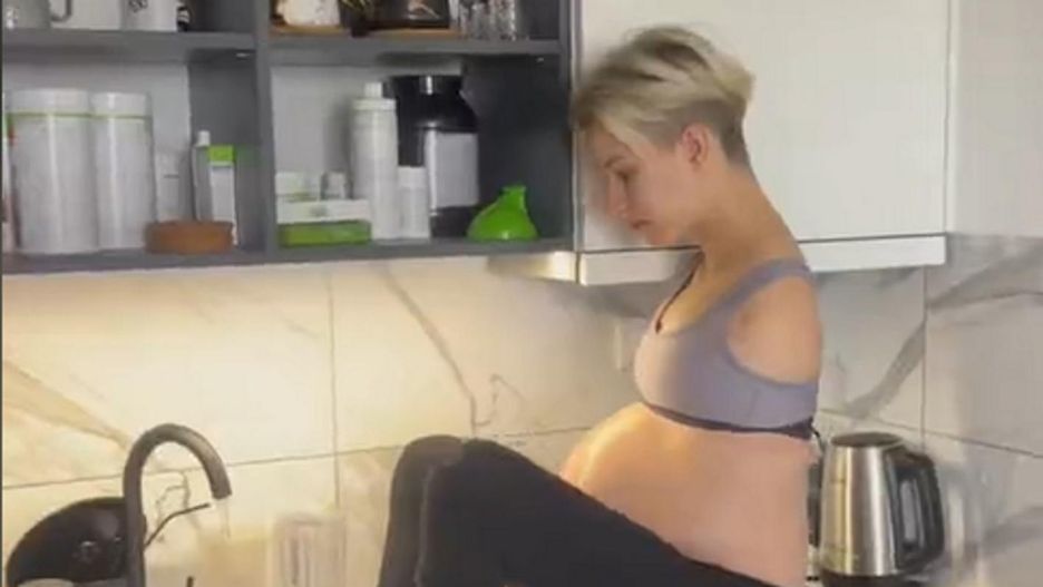 Nie ma dla niej rzeczy niemożliwych. Tak mama bez rąk opiekuje się dzieckiem