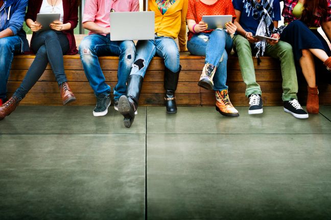 Prawdziwe przyjaźnie między młodymi ludźmi są coraz rzadziej spotykane 