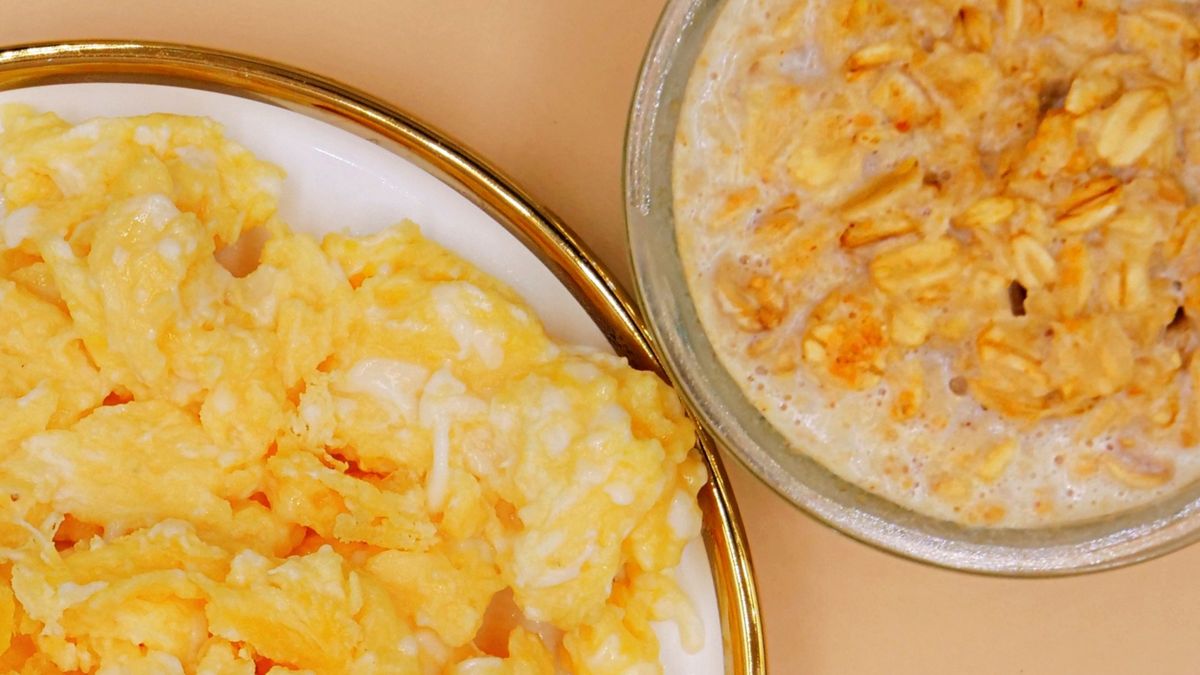 I słodkie, i wytrawne śniadanie może być dobrym początkiem dnia, jeśli będzie dobrze zbilansowane.