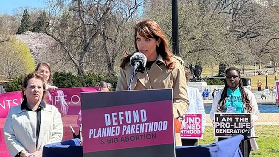 Kobieta, która przeżyła aborcję. Prawdę o sobie poznała, gdy miała 14 lat